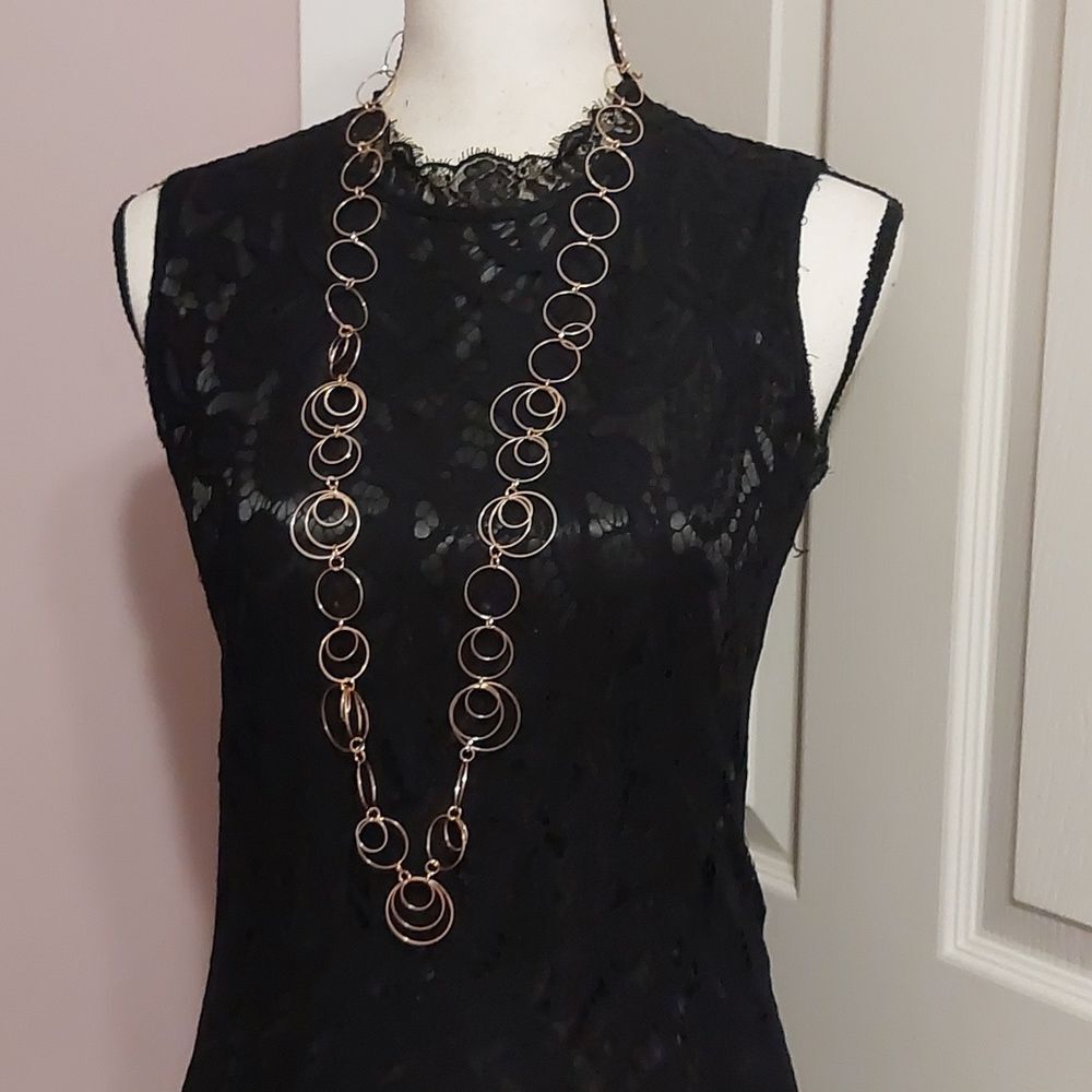 C1946 Rose Gold Linked Hoops Statement  Necklace